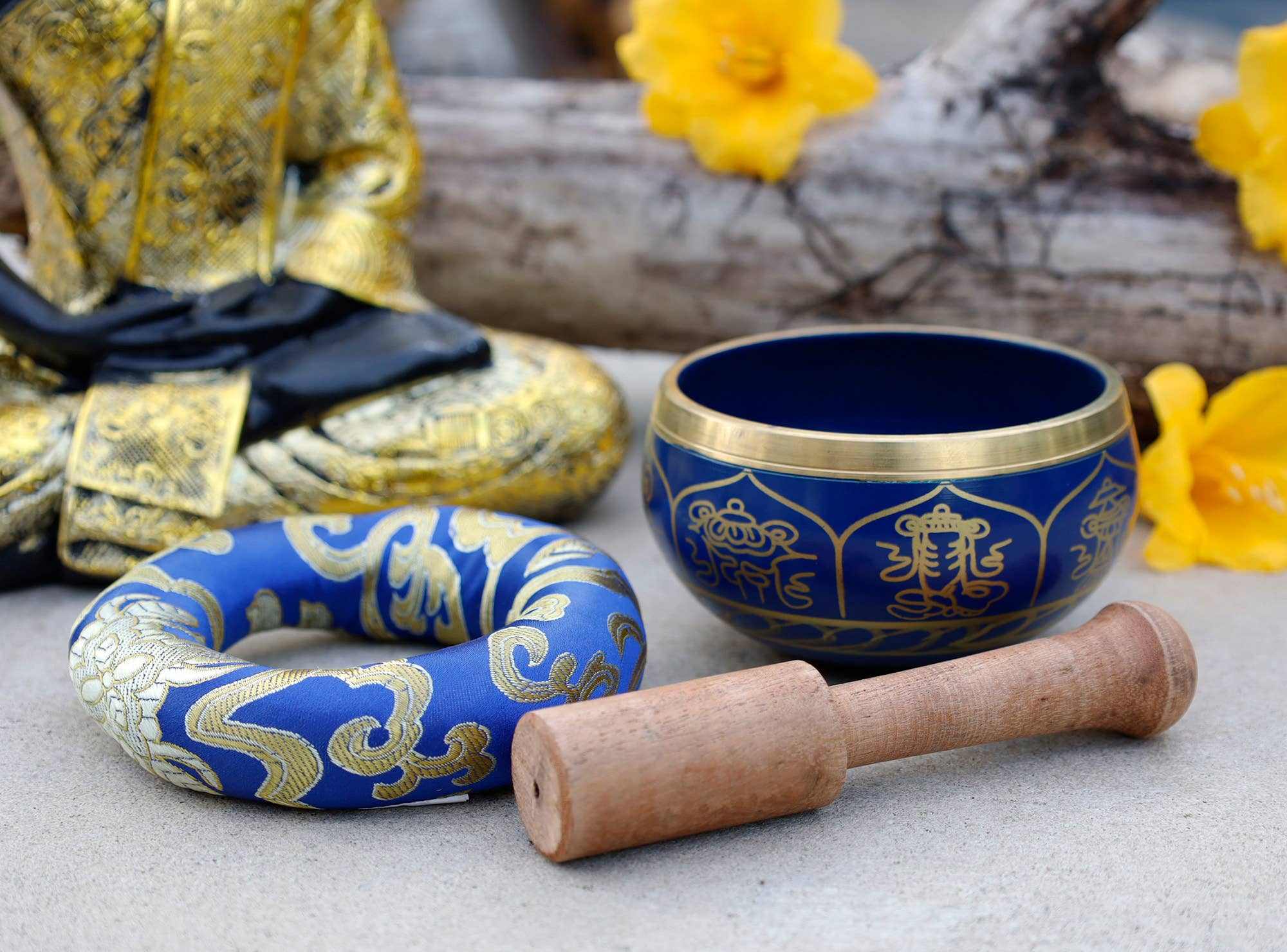 8 Lucky Symbols Tibetan Singing Bowl