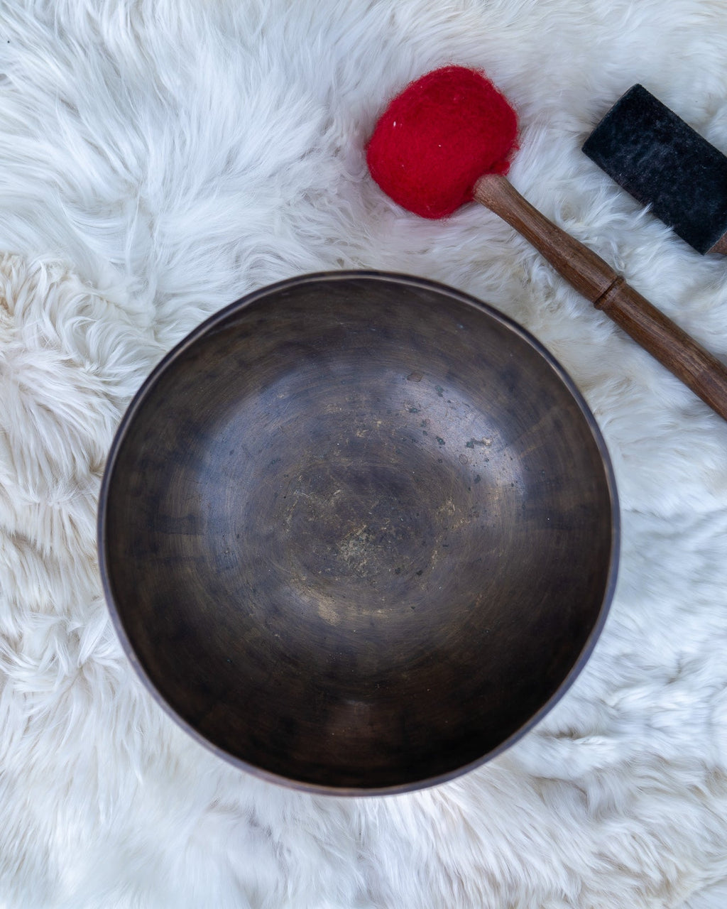 Crown Chakra Full Moon Singing Bowl in B