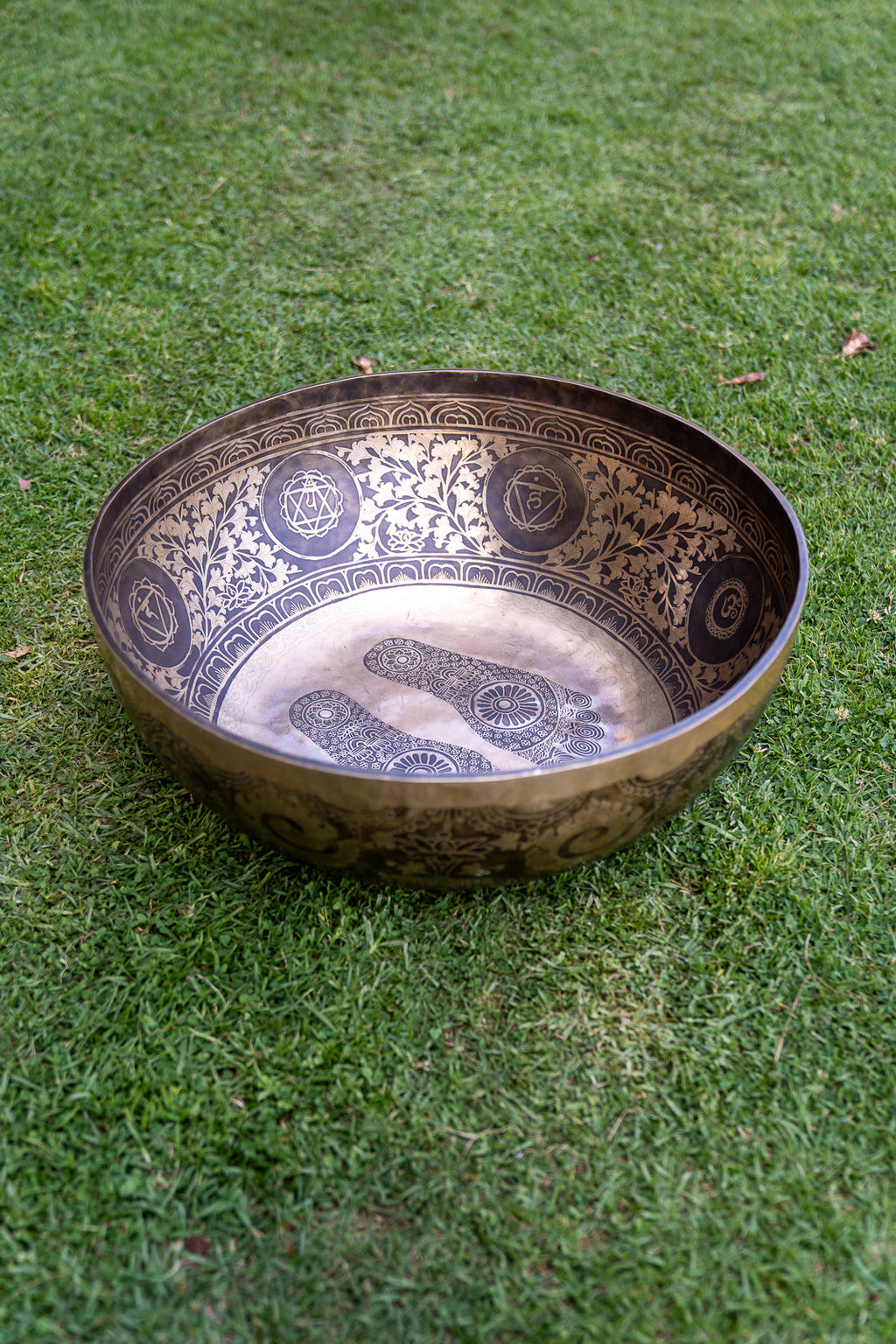 Portal of Love Foot Singing Bowl - 22 inches