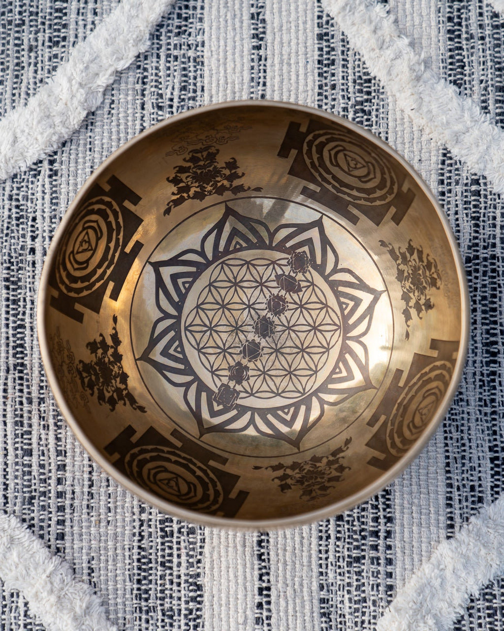 Special Carved Singing Bowl Set