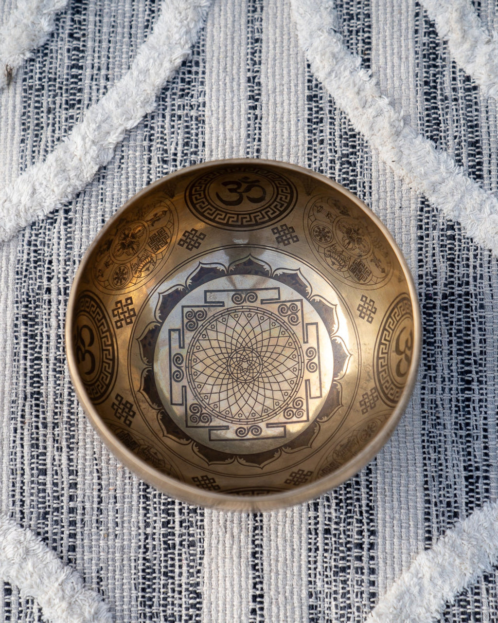 Special Carved Singing Bowl Set
