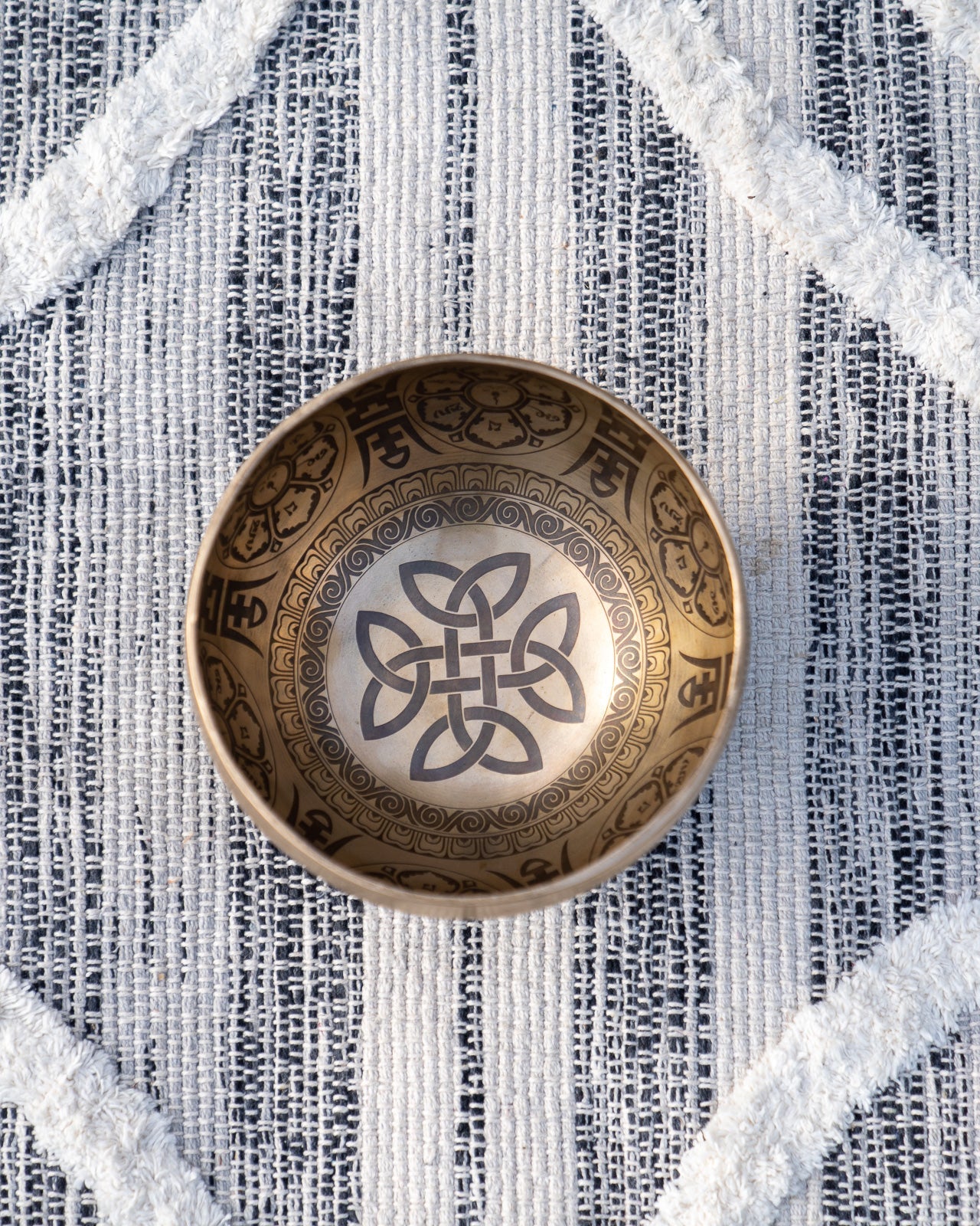 Special Carved Singing Bowl Set