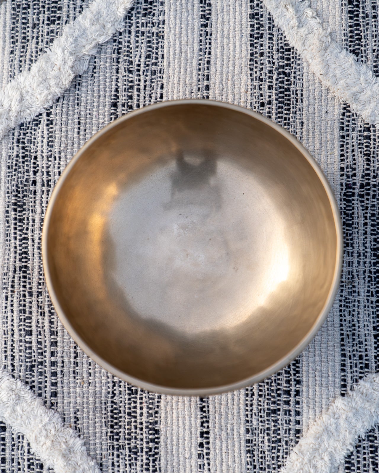 Root Chakra Singing Bowl in C