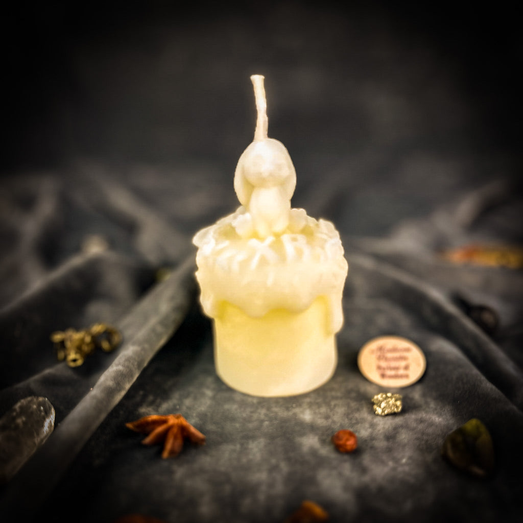Beeswax Easter Rabbit Paska Spell Candle - Abundance, Fertility & Spring Renewal