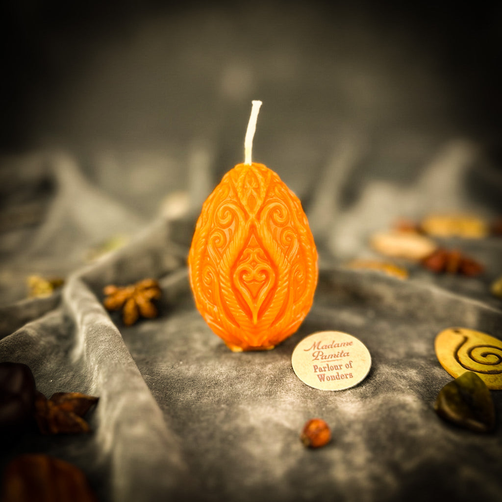 Beeswax Sertse Heart Pysanka Spell Candle - Love & Emotional Healing