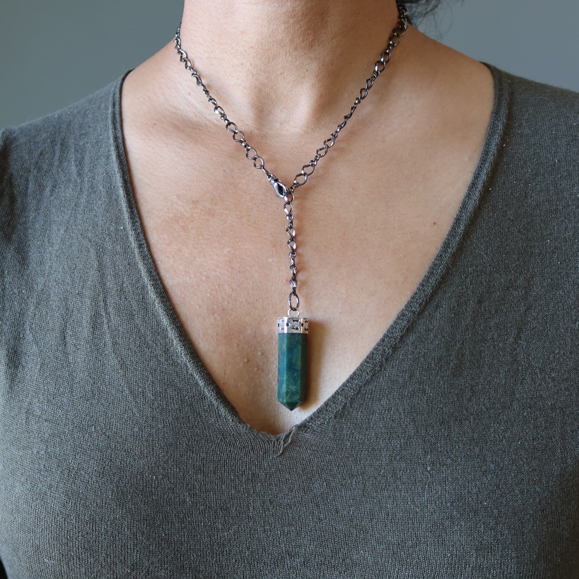 Bloodstone Necklace Pendulum On the Go Point