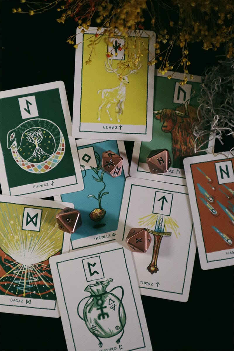 Green Glyphs Runes (Deck + Dice)